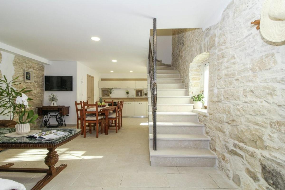 Villa Olea In Barat - Haus Fuer 6-8 Personen Kanfanar Εξωτερικό φωτογραφία