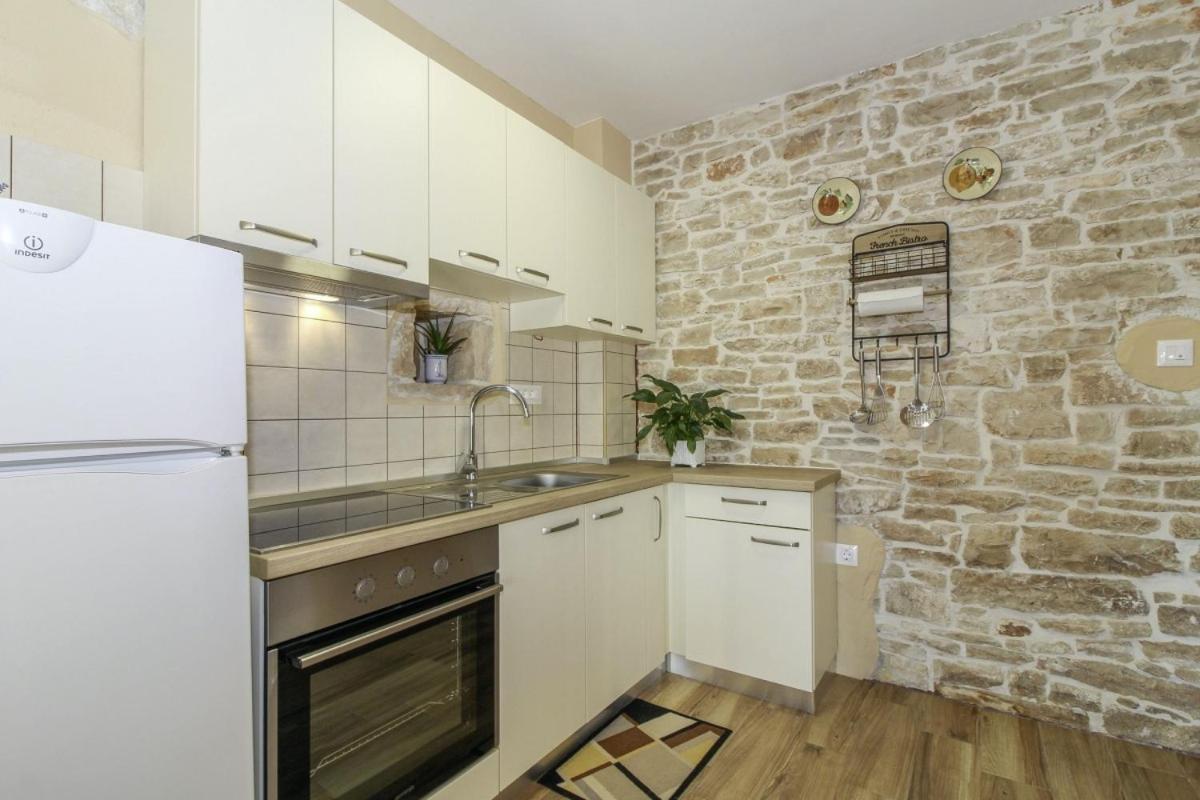 Villa Olea In Barat - Haus Fuer 6-8 Personen Kanfanar Εξωτερικό φωτογραφία